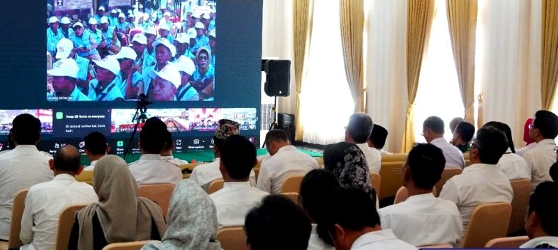 Hadiri Peluncuran 80.000 Kopdes Merah Putih se-Indonesia, Pj Bupati Barut: Ini Langkah Strategis Gerakkan Ekonomi Desa