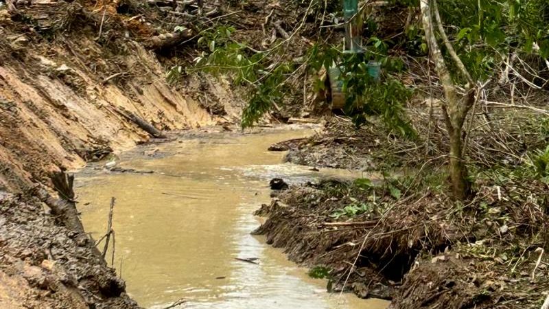 Optimalkan Aliran Air, Dinas PUPR Barito Utara Lakukan Normalisasi Sungai Plahana 