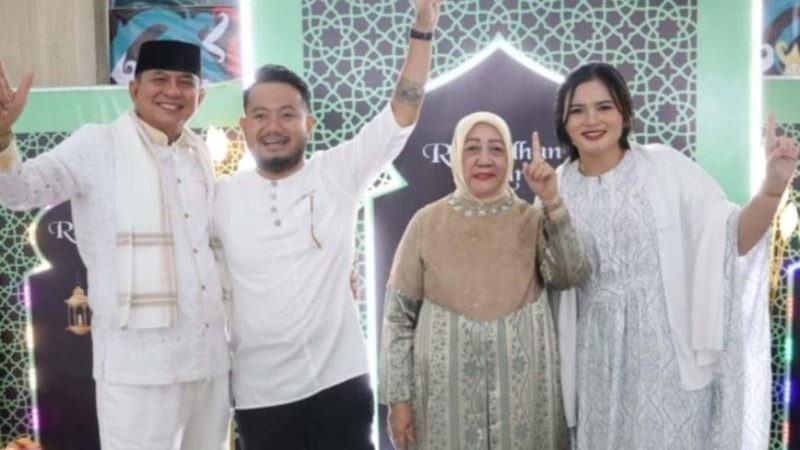 Bupati Bartim Gelar Open House Pererat Silaturahmi
